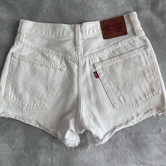 LEVI’S 501 SHORTS - Picture 3 of 7